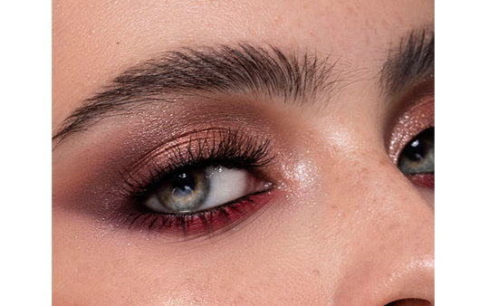 Sigma Beauty |  Cora De Rosa Large Eyeshadow Palette with Brush