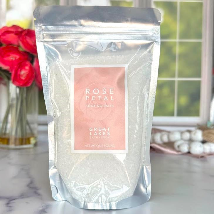 Great Lakes Bath and Body, Organic, Cruelty Free, Epsom Soaking Salts, Rose Petal Scented